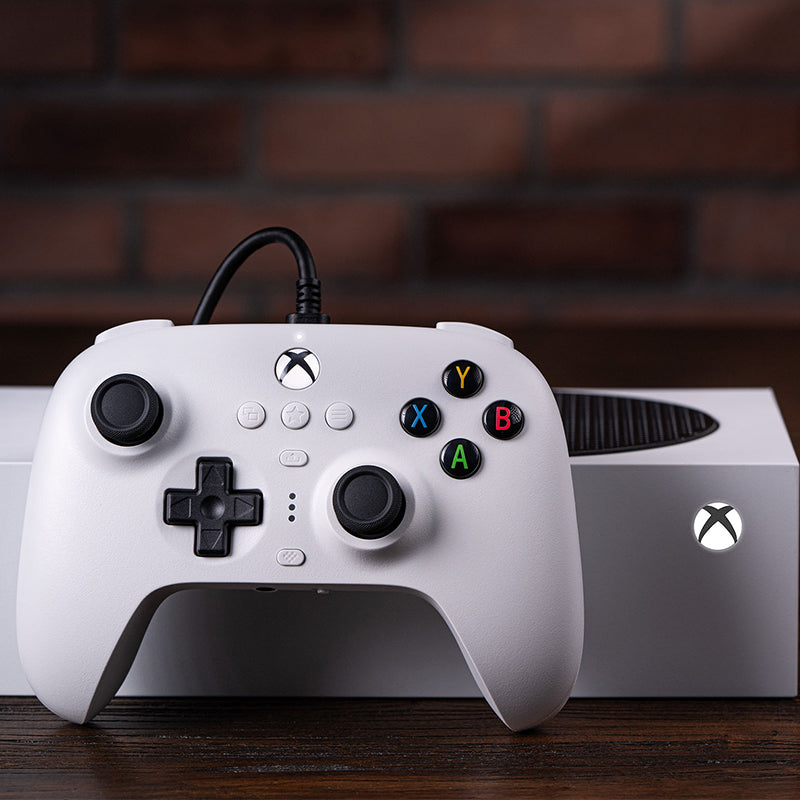 8BitDo Ultimate Wired Controller for Xbox (Hall Effect Joystick) - Gamepad Edition for Compatible Devices