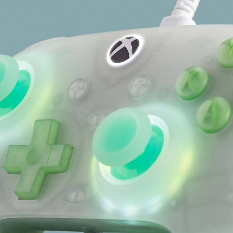 8BitDo Ultimate Mini Wired Controller for Xbox - Gamepad Edition for Compatible Devices