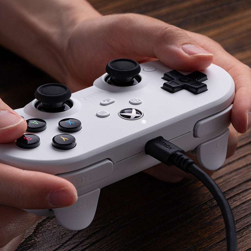 8BitDo Pro 2 Wired Controller for Xbox (Hall Effect joysticks) - Gamepad Edition for Compatible Devices