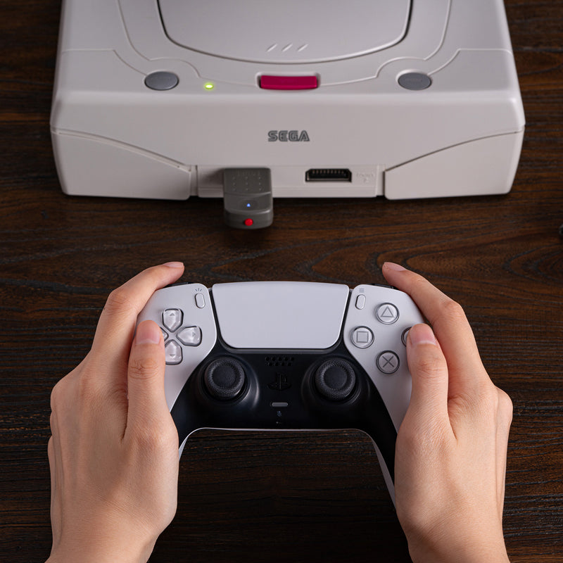 8BitDo Retro Receiver for Saturn - Controller Receiver Edition for Compatible Systems
