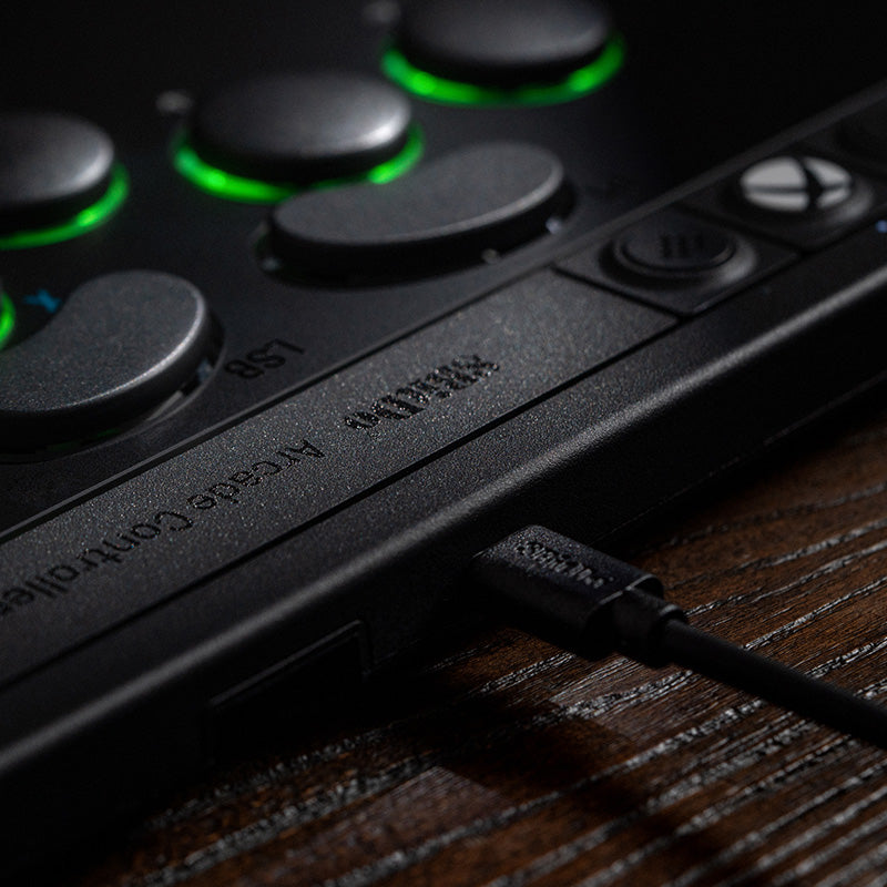 8BitDo Arcade Controller for Xbox - Arcade-Style Game Control Edition