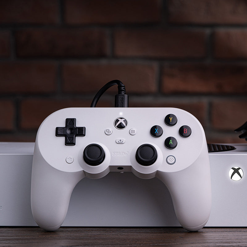8BitDo Pro 2 Wired Controller for Xbox (Hall Effect joysticks) - Gamepad Edition for Compatible Devices